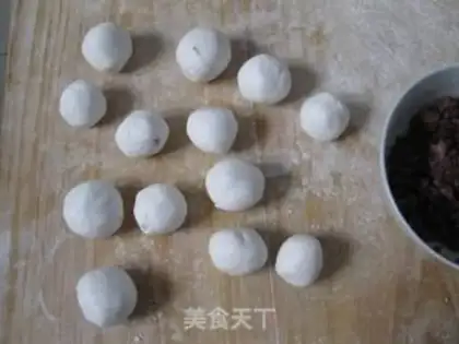 Make Homemade Lantern Festival step 4