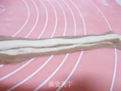 Make cartoon bread step 5