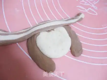 Make cartoon bread step 6