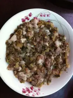 Make Plum vegetable meat pie step 2