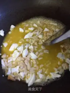Make Golden soup with cauliflower step 2