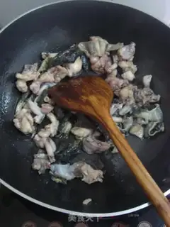 Make Frog with pickled pepper step 4