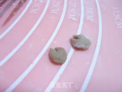 Make cartoon bread step 9