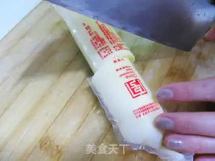 Make Japanese tofu with sauce step 1