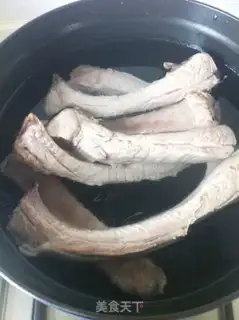 Make Ribs with shrimp sauce step 2