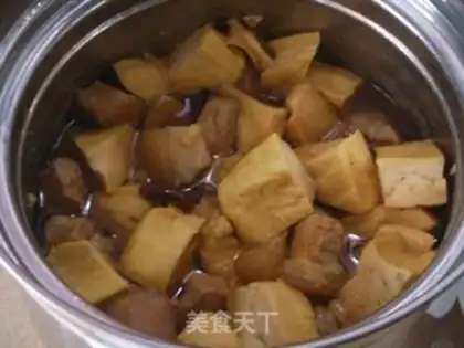 Make Braised tofu with pork belly step 4