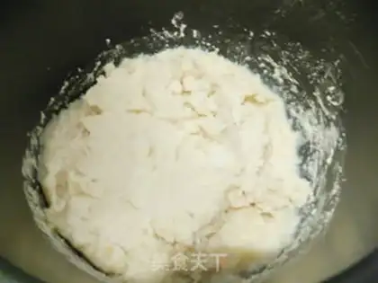 Make crispy mooncake step 2