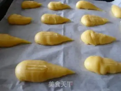 Make Swan Puffs step 7