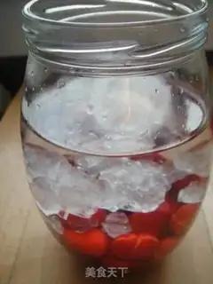 Make Homemade cherry wine step 4