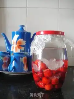 Make Homemade cherry wine step 5