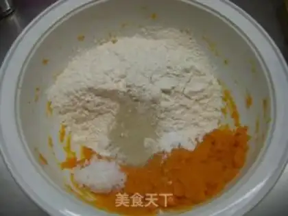Make Small pumpkin bun step 0