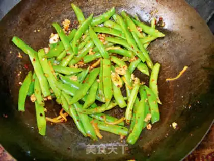 Make Return to the pot of green beans step 5