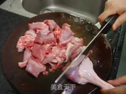 Make Stewed duck with white gourd and coix rice step 0