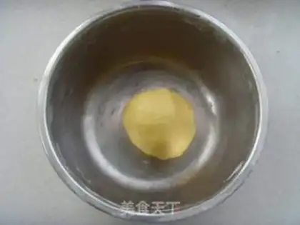 Make frosted cookies step 4