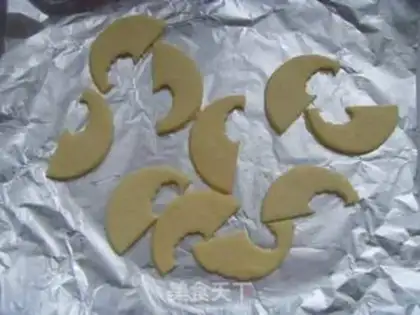 Make frosted cookies step 6