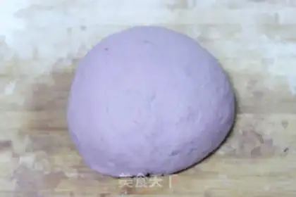 Make Purple Rose Mantou step 2