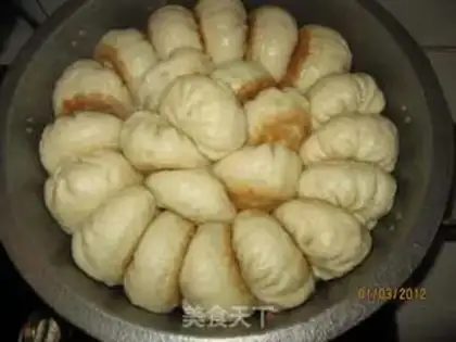 Make Pan-fried buns with leek and pork step 9