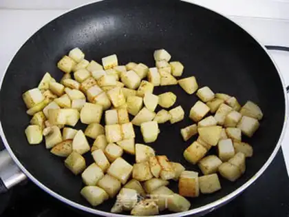 Make Gongbao Potato step 3
