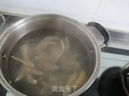 Make Pan-fried buns with chicken sauce step 0