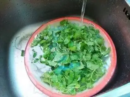 Make Mint egg soup step 0