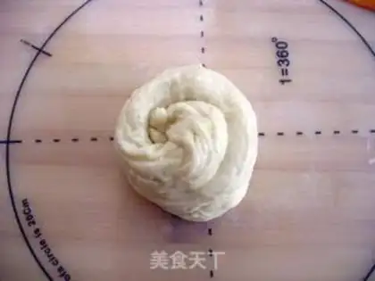 Make Taiwanese scallion pancakes step 7