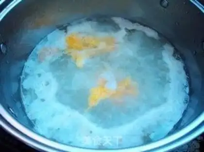 Make Mint egg soup step 3