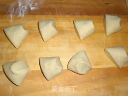 Make milk-flavored whole wheat steamed buns step 3