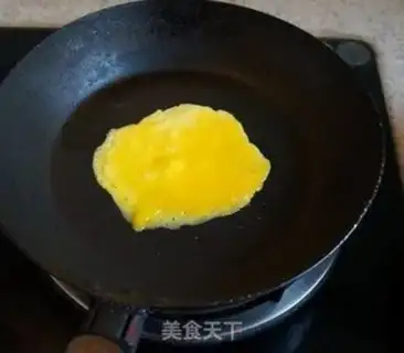Make Scrambled egg with green and red pepper and leek step 5