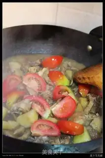Make Xinjiang saute spicy chicken step 8