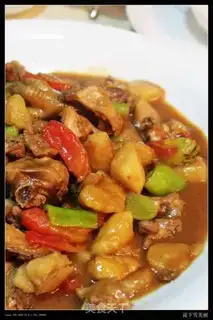 Make Xinjiang saute spicy chicken step 11