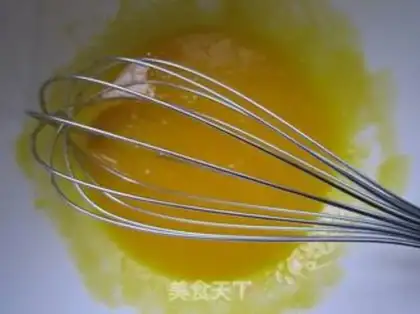 Make Qi Feng Original Egg Roll step 4