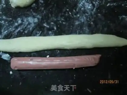 Make sausage bun step 8