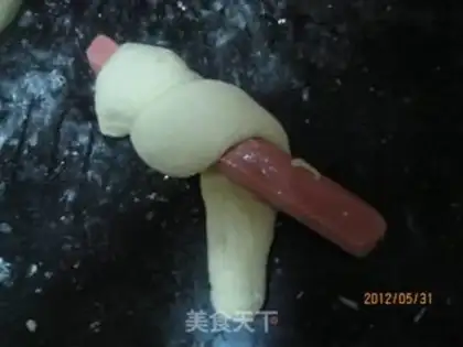 Make sausage bun step 9
