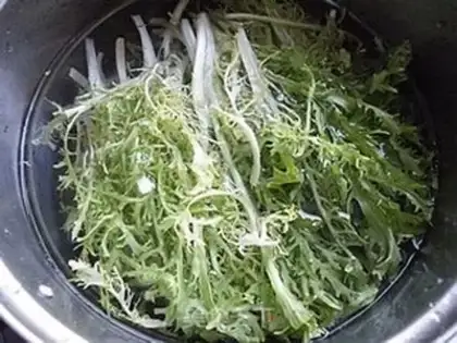 Make Sweet and sour bitter chrysanthemum step 0