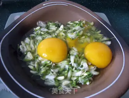 Make May Sophora Flower Fragrant Cake step 1