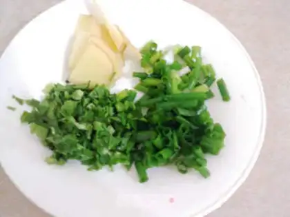 Make hibiscus crab step 3
