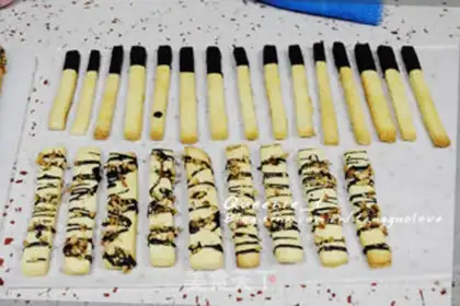 Make Matchhead cookies step 16