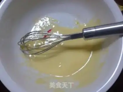 Make egg yolk salad dressing step 1