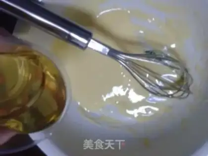 Make egg yolk salad dressing step 2