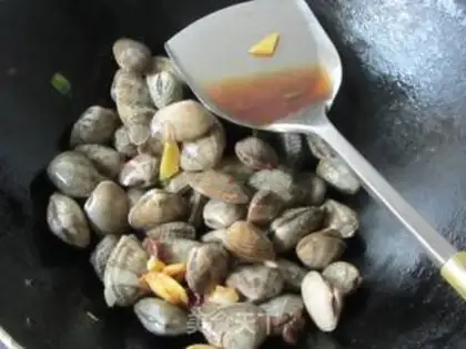 Make roasted clam in soy sauce step 6