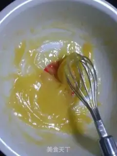 Make egg yolk salad dressing step 3