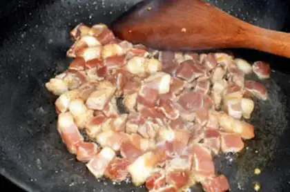 Make Eggplant noodles with diced pork step 7
