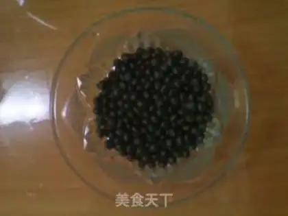 Make Homemade soy milk step 1