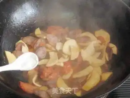 Make Steamed dumplings with pickled cabbage and pork step 9