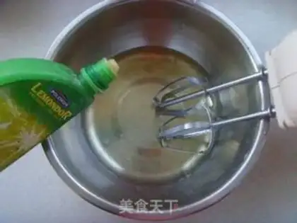 Make bat cup cake step 2