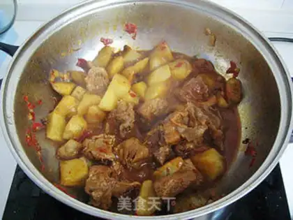 Make Sichuan-style pork ribs with potatoes step 8