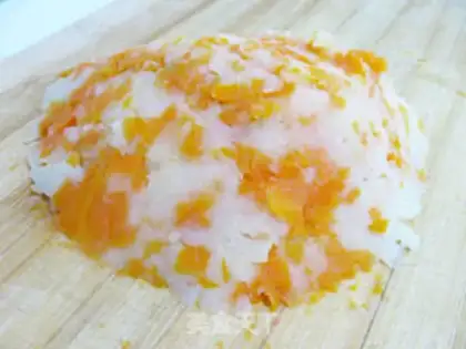 Make Colorful bean skin roll step 1