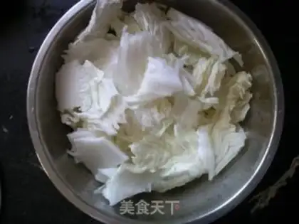 Make Herring fish, cabbage and tofu pot step 1