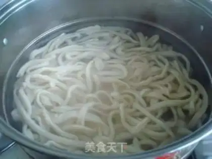 Make Mixed noodles with oily pork step 5