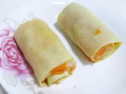 Make Colorful bean skin roll step 3